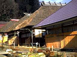 ���{�̕��i