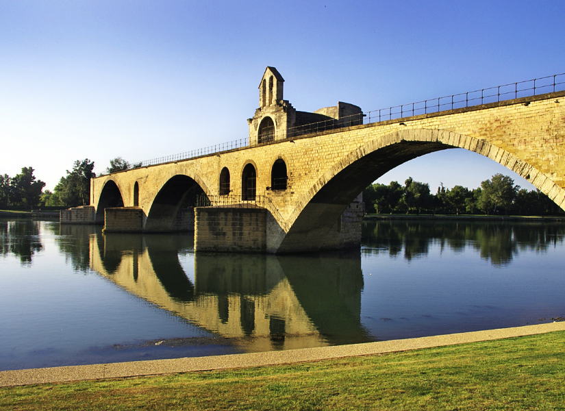 �A�r�j�����̋��̏��